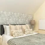 Ocean Panorama House By Homie