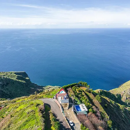 Ocean Panorama House By Homie * Calheta (Madeira)