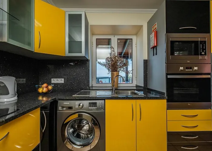 Holiday home Ocean Panorama House By Homie Calheta (Madeira)