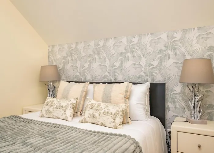 Ocean Panorama House By Homie *