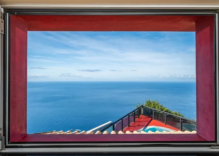 Ocean Panorama House By Homie * Calheta (Madeira)